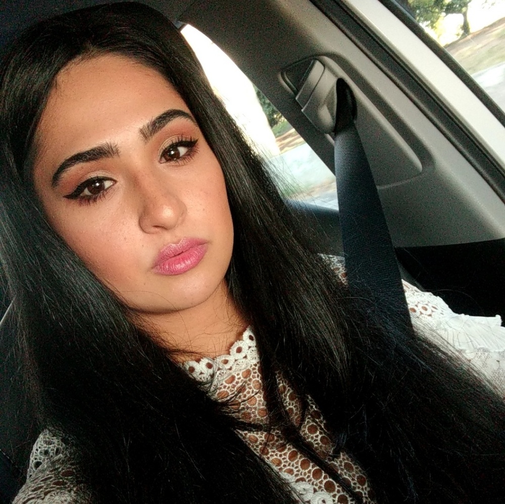 Meet your Posher, Erica